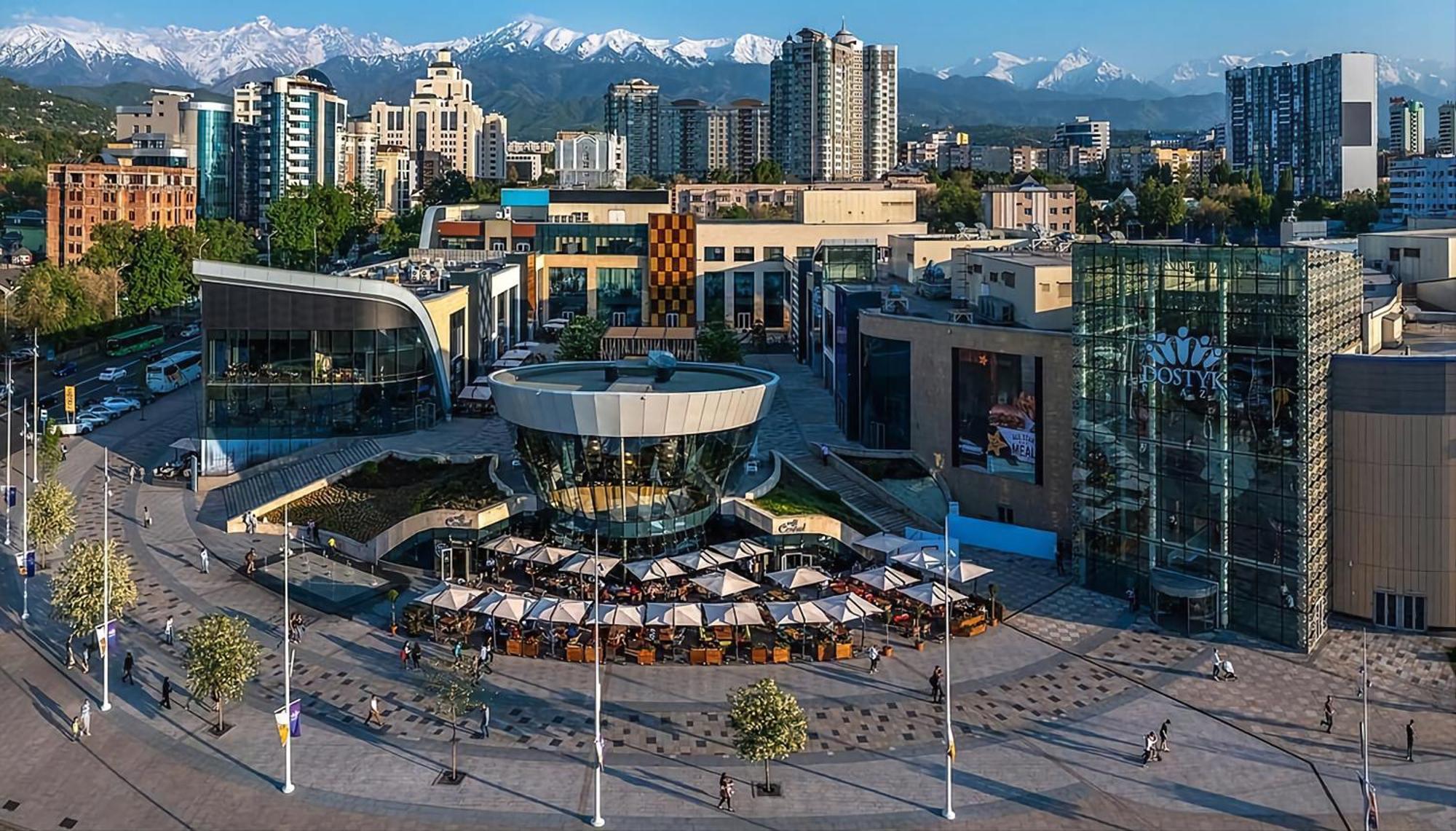 Nadezhda Apartments In Touristic Area, On The Dostyk Avenue 89 Almaty Eksteriør billede